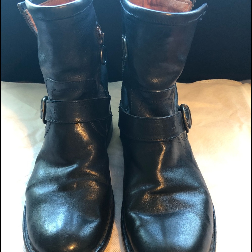 Fiorentini & Baker black all leather boots